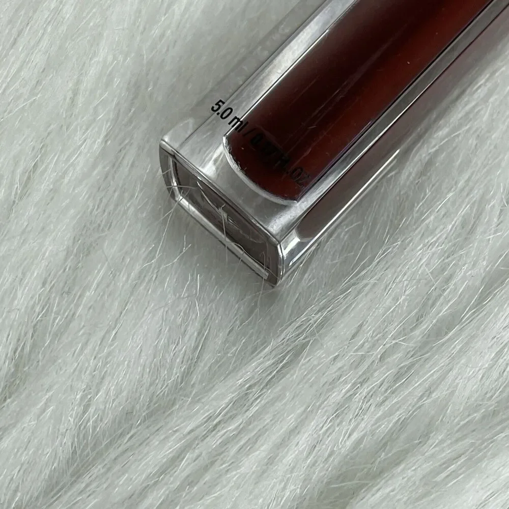 Maybelline New York Vivid Hot Lacquer Color Sensational Lip Gloss‎ (Retro #74)